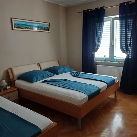 Apartmaji Mia, Otok Lejlighed Murter