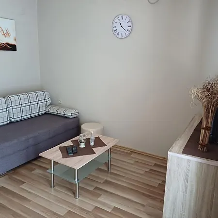 Apartmaji Mia, Otok Apartman Murter