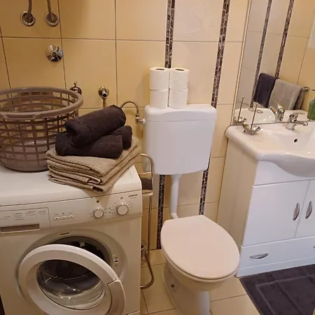 Apartmaji Mia, Otok * Murter