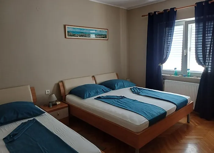Apartmaji Mia, Otok