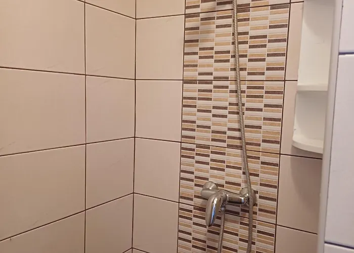 Daire Apartmaji Mia, Otok *