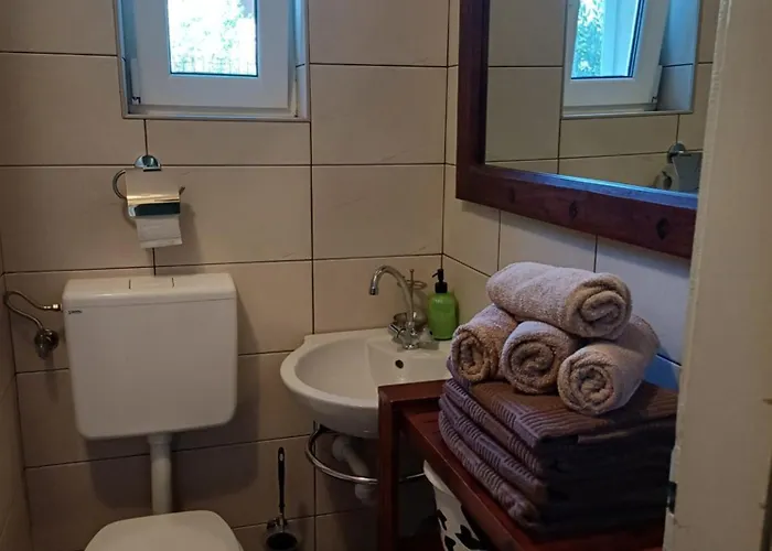 Apartmaji Mia, Otok Murter