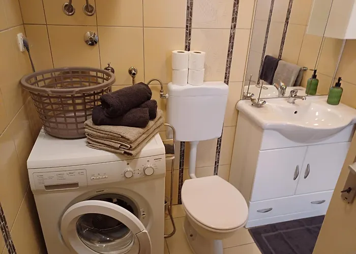 Apartmaji Mia, Otok * Murter