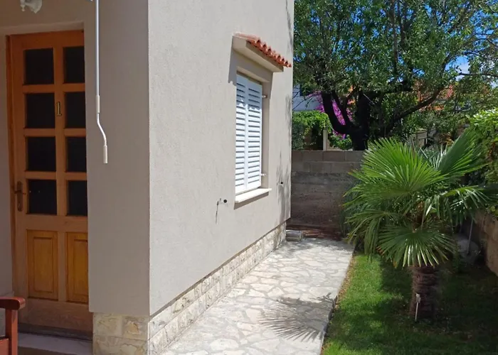 Apartament Apartmaji Mia, Otok *