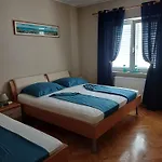 Apartmaji Mia, Otok Lejlighed Murter