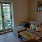 Apartmaji Mia, Otok Murter
